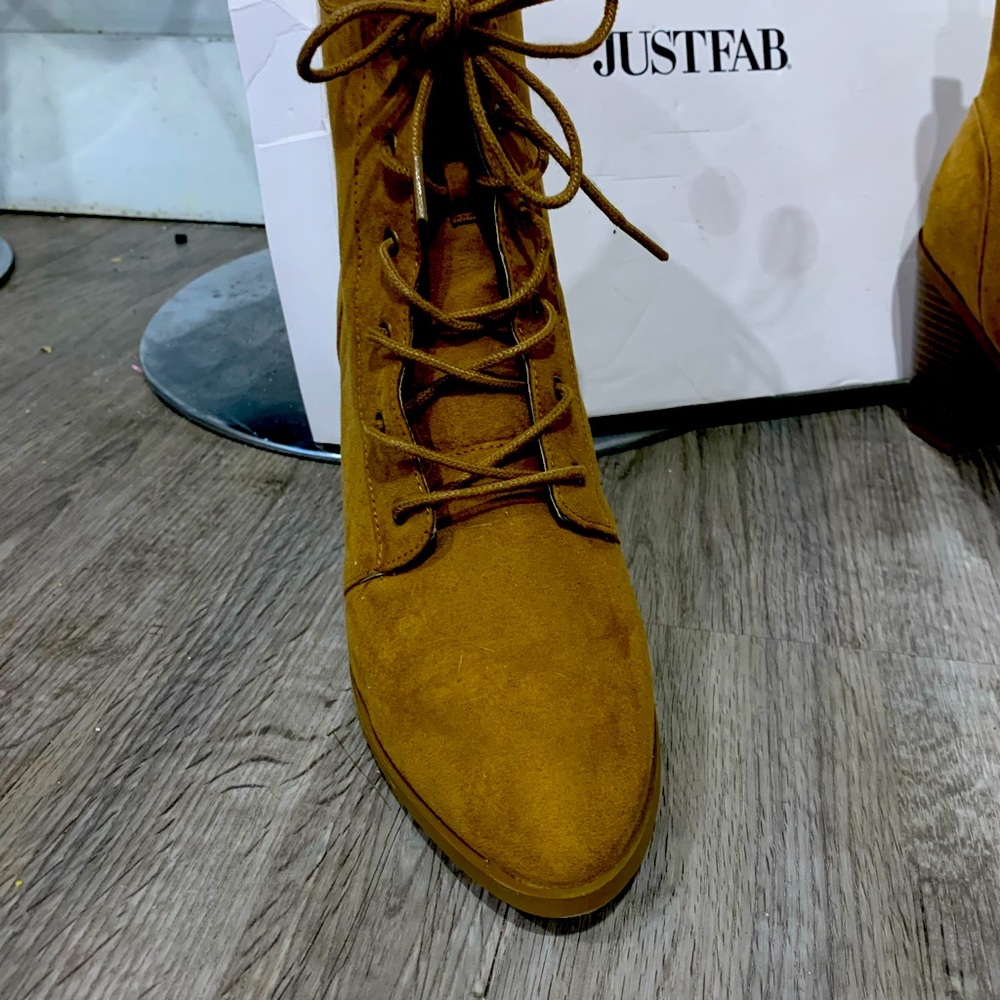 Camel lace up bootie